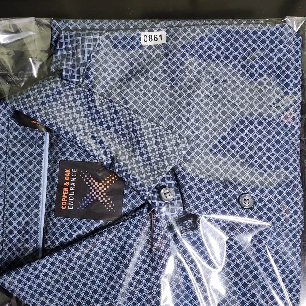 Copper & Oak Button Down Mens Large Blue Geometric Stretch Endurance Excellent